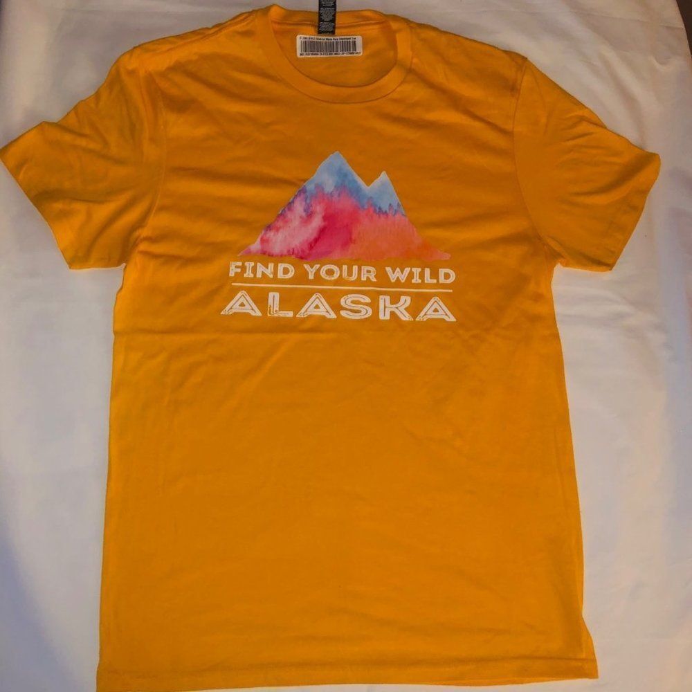Brand New Find Your Wild Alaska T-Shirt Size Medium 100% Cotton No Tag‎ For Men